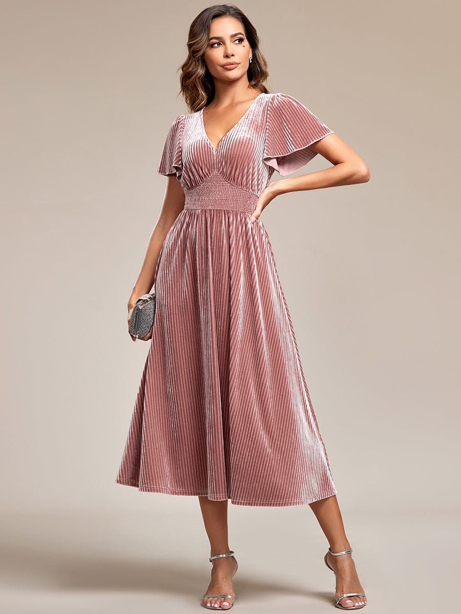 Elegant V-Neck Velour Midi Dress with Short Sleeves and Waist Detail