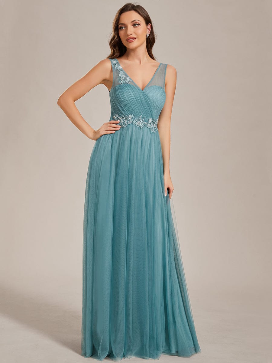 Enchanting Flower-Adorned Tulle Bridesmaid Gown with Sheer Shoulder Straps